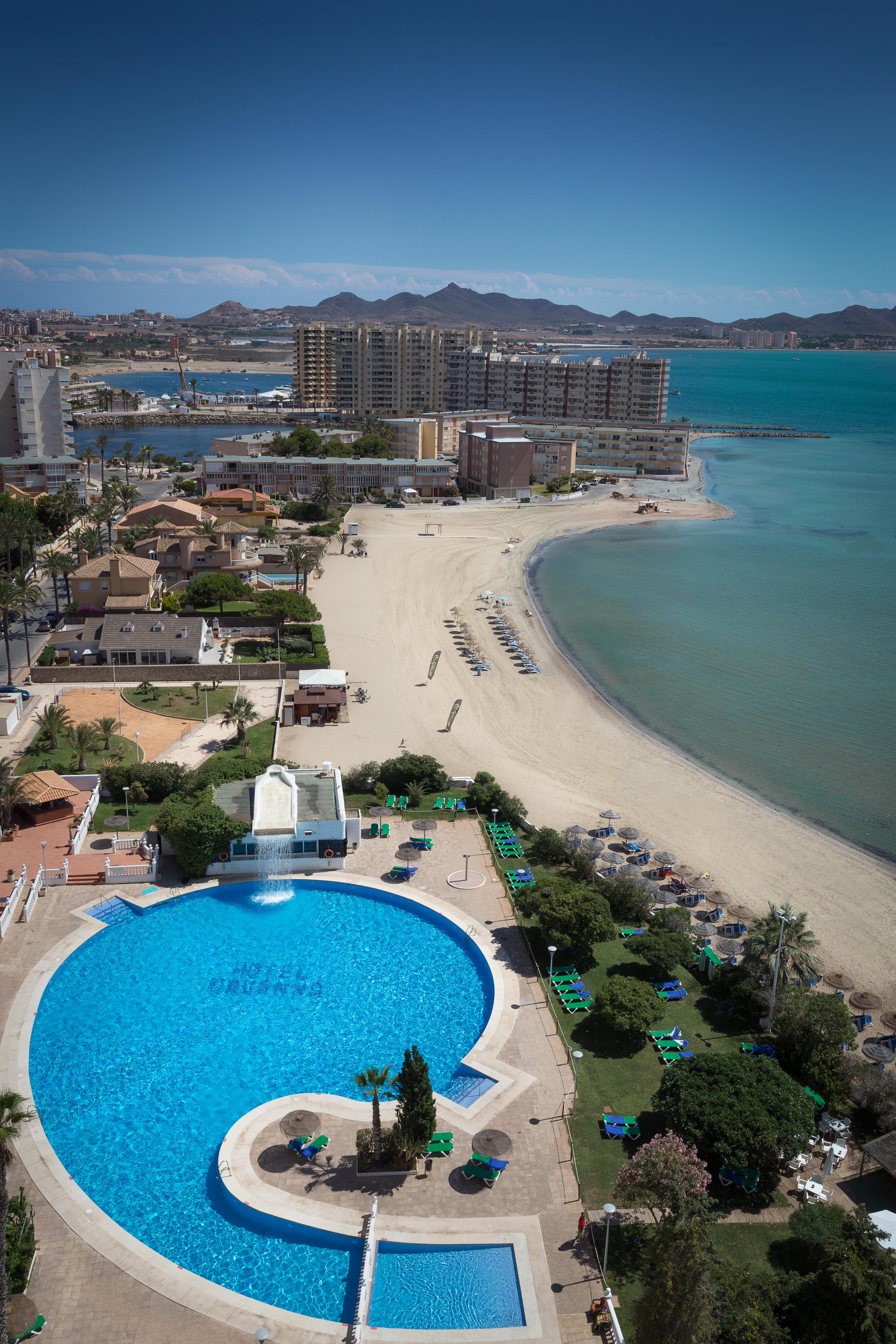 Hotel Izan Cavanna La Manga del Mar Menor Exterior foto